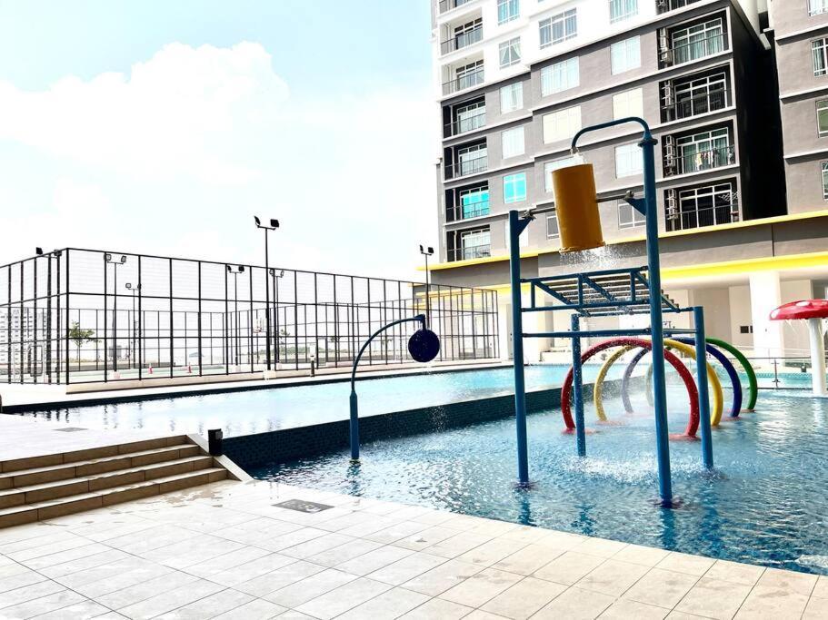 Malacca Urban Home-Swimming Pool-City Center מראה חיצוני תמונה