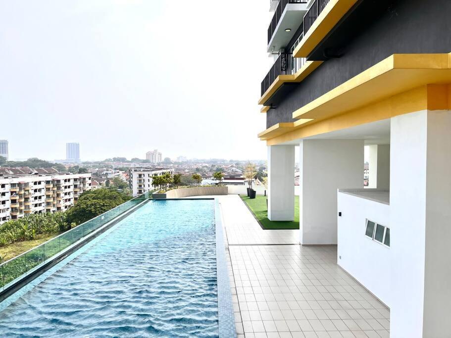 Malacca Urban Home-Swimming Pool-City Center מראה חיצוני תמונה
