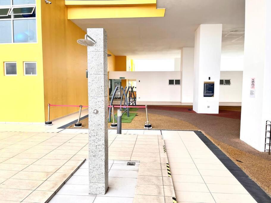 Malacca Urban Home-Swimming Pool-City Center מראה חיצוני תמונה