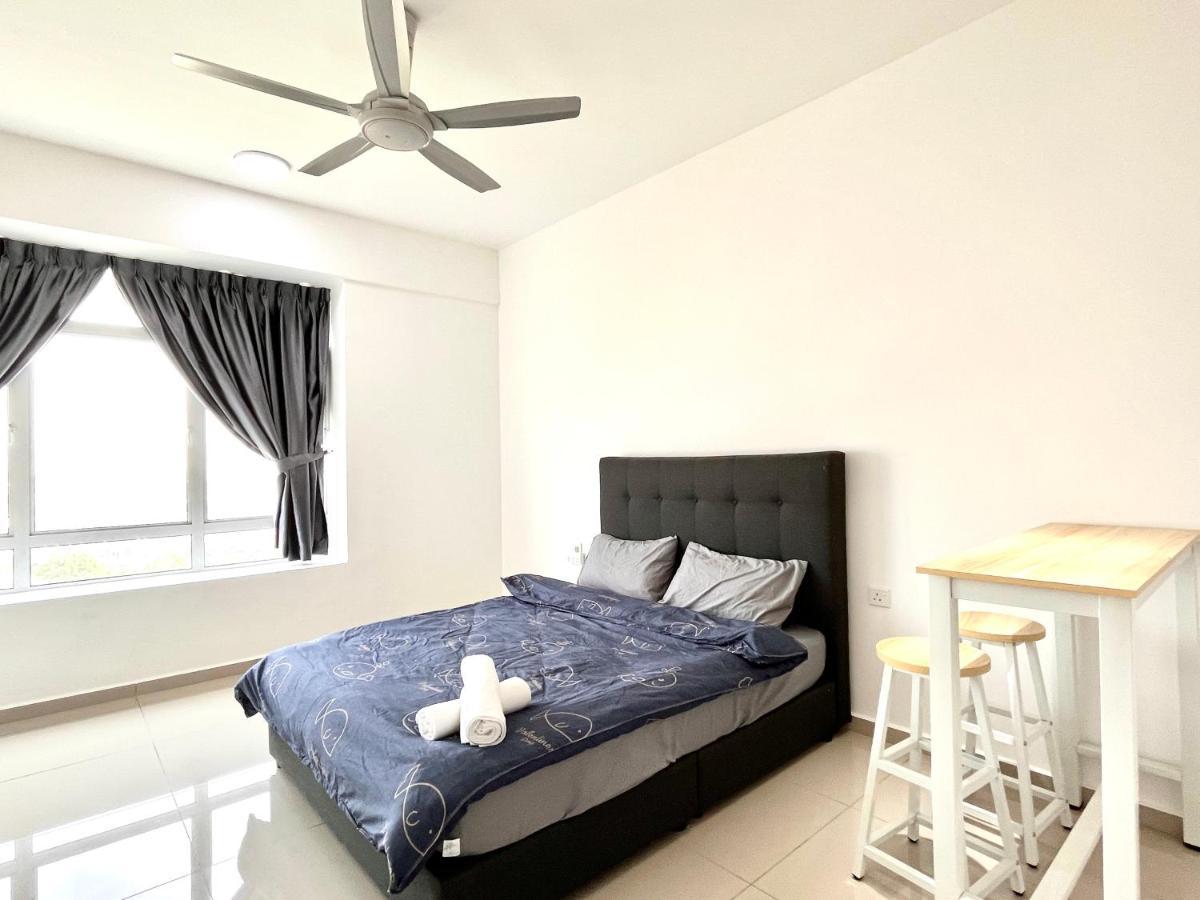 Malacca Urban Home-Swimming Pool-City Center מראה חיצוני תמונה